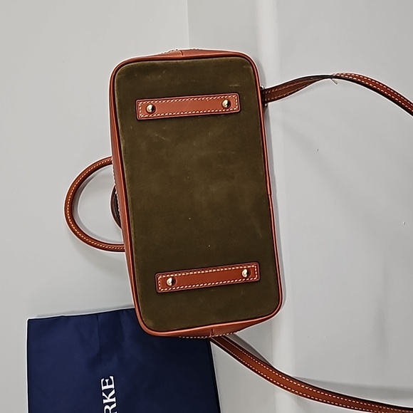 DOONEY BOURKE Crossbody - Picture 3 of 3